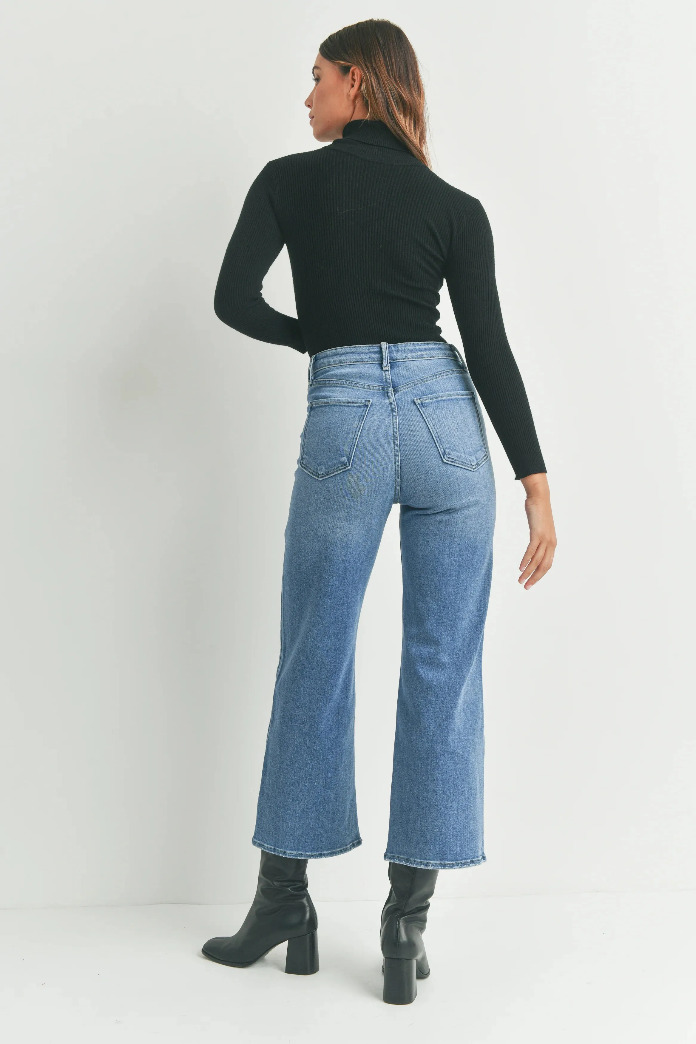 High Rise Cargo Wide Leg Jeans