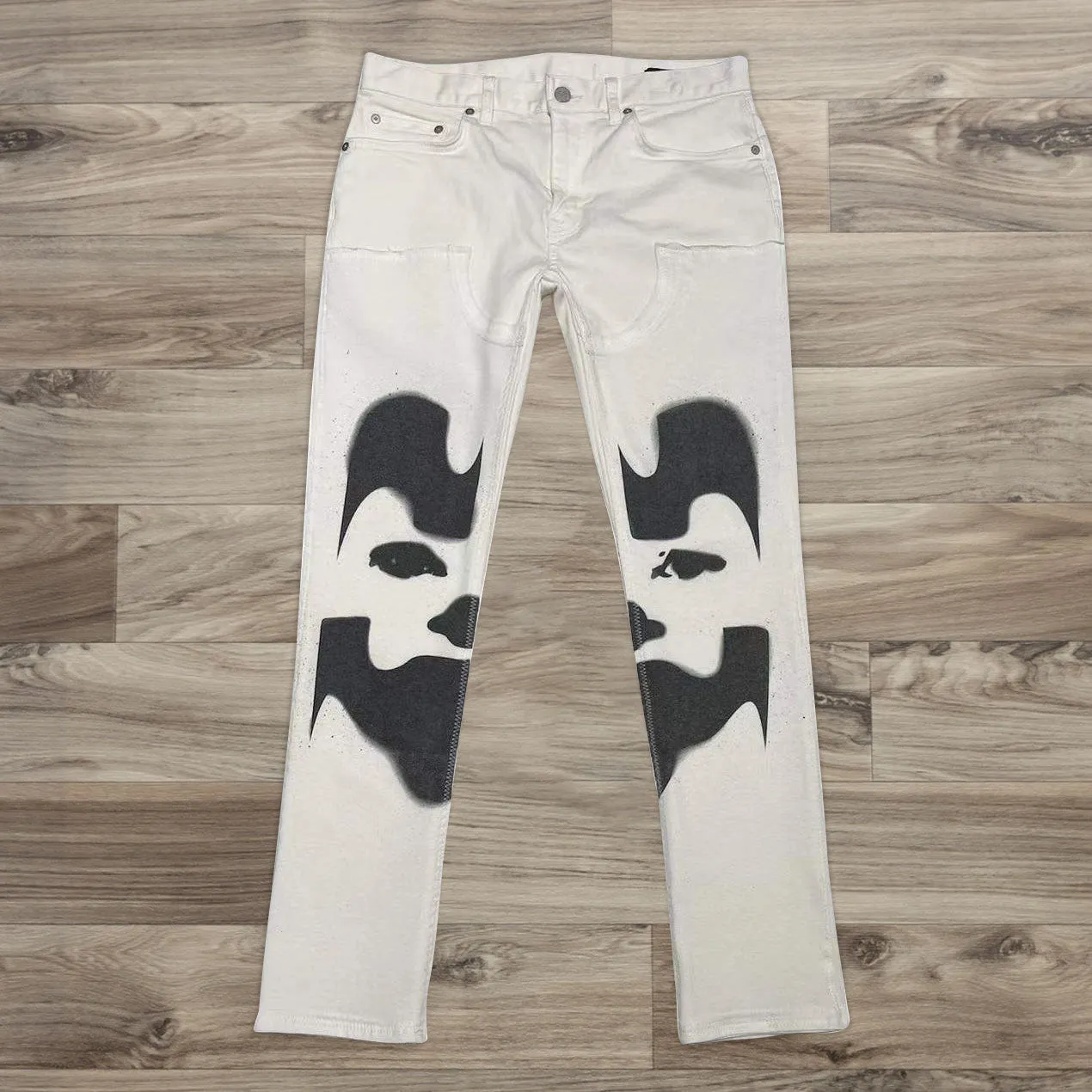 Street dark casual white jeans